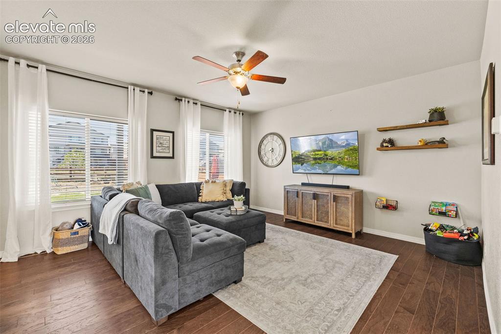 Image 8 of 44: Living Room