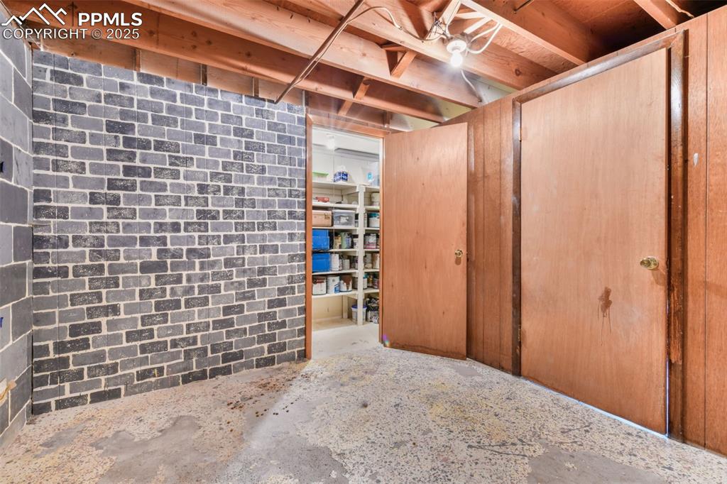 Image 27 of 50: Basement