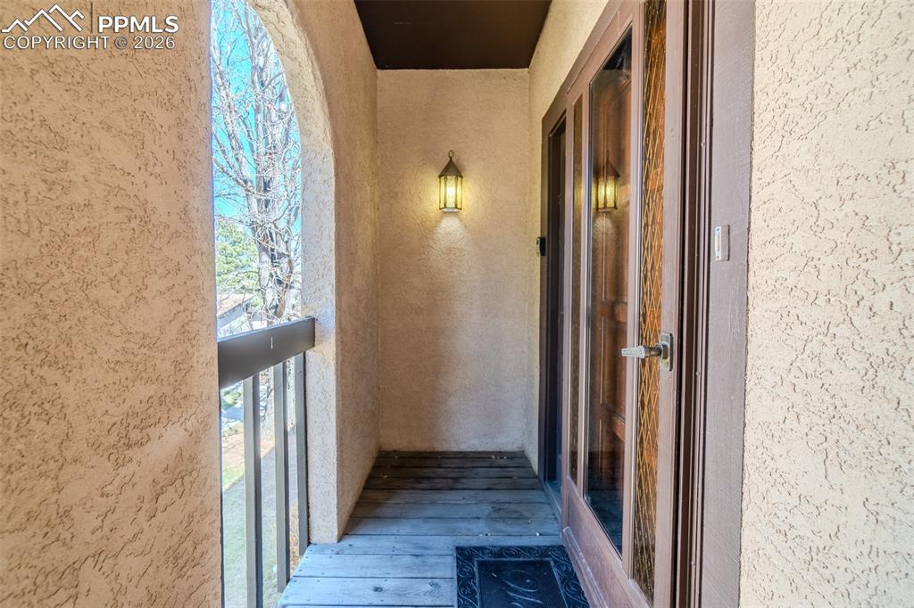 Image 5 of 32: Balcony