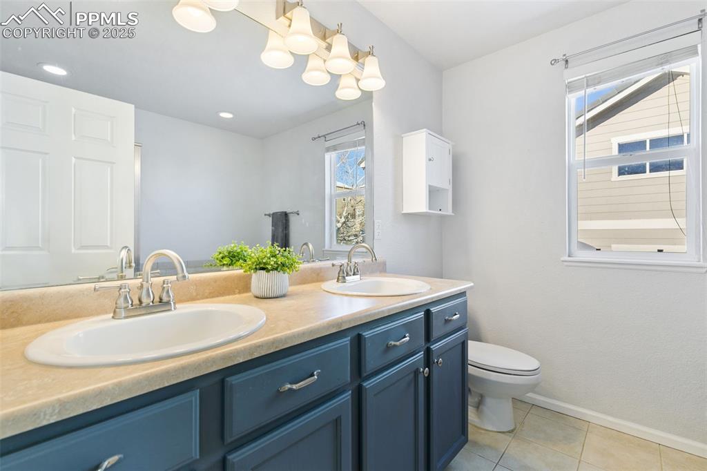 Image 27 of 50: No Description Available