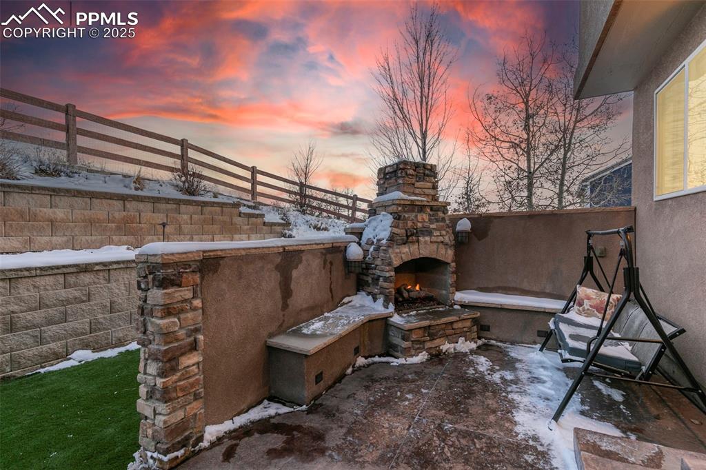 Image 46 of 50: No Description Available