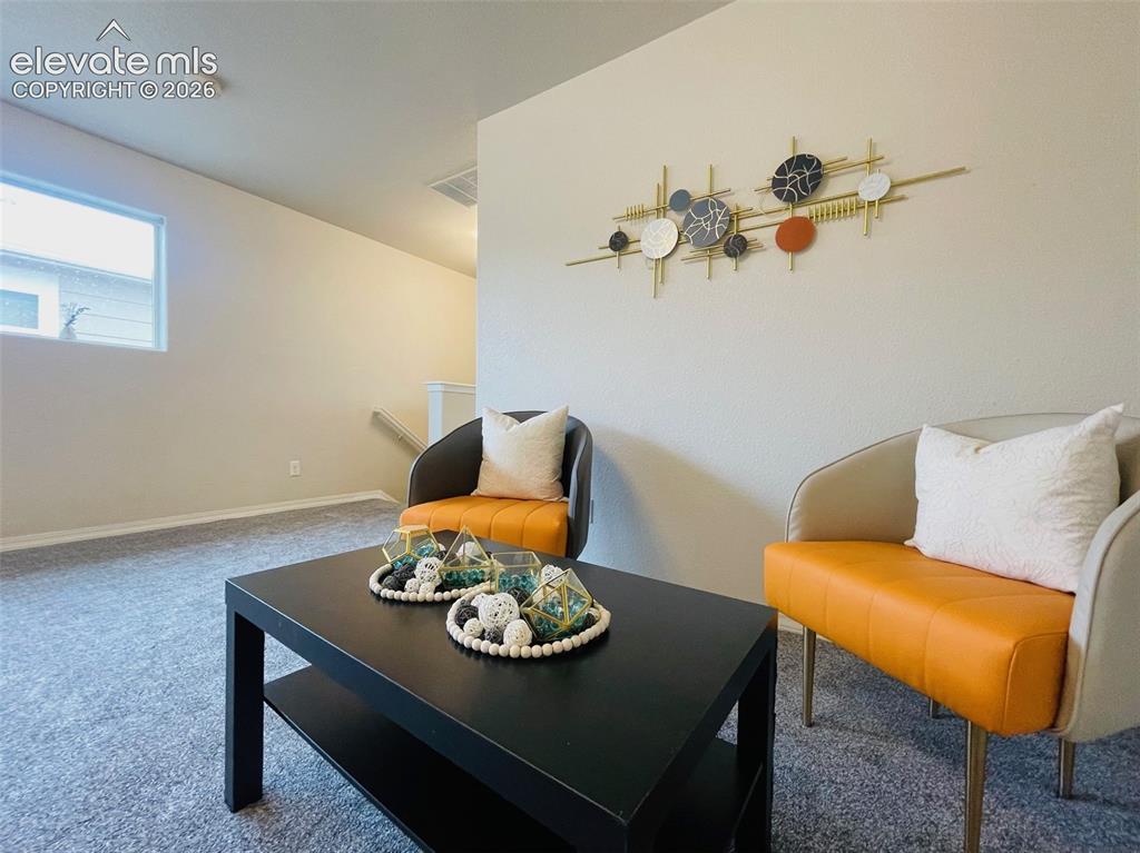 Image 41 of 46: Sitting Room