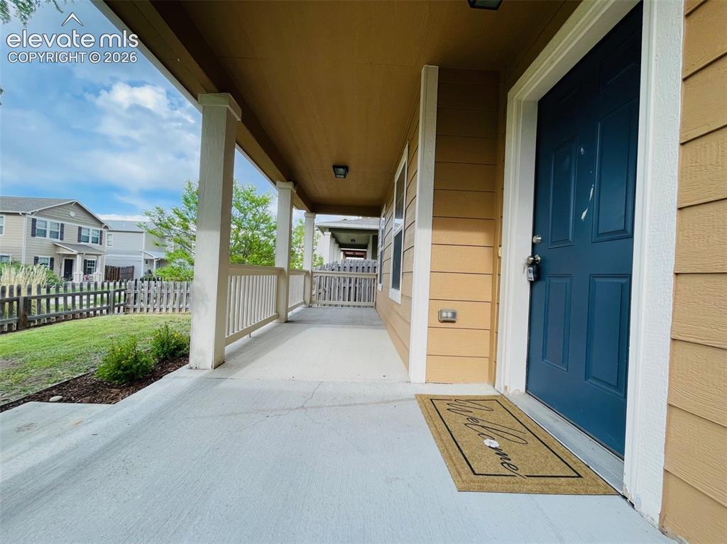 Image 6 of 46: Entry