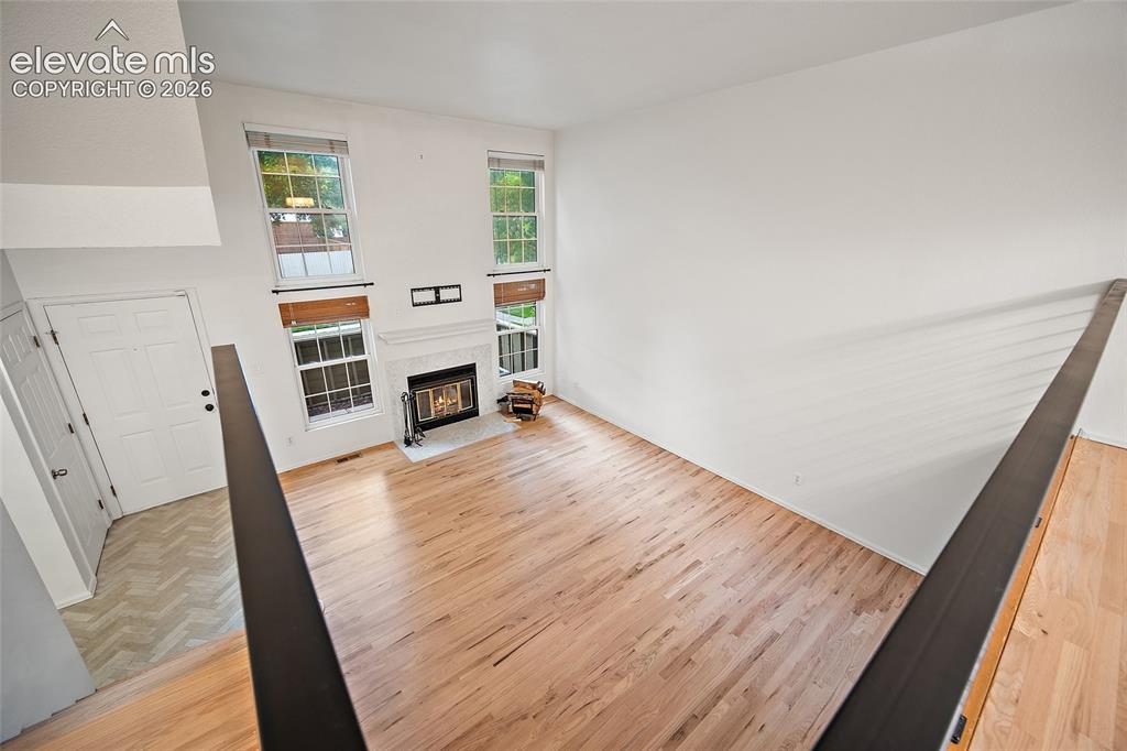 Image 16 of 47: Living Room