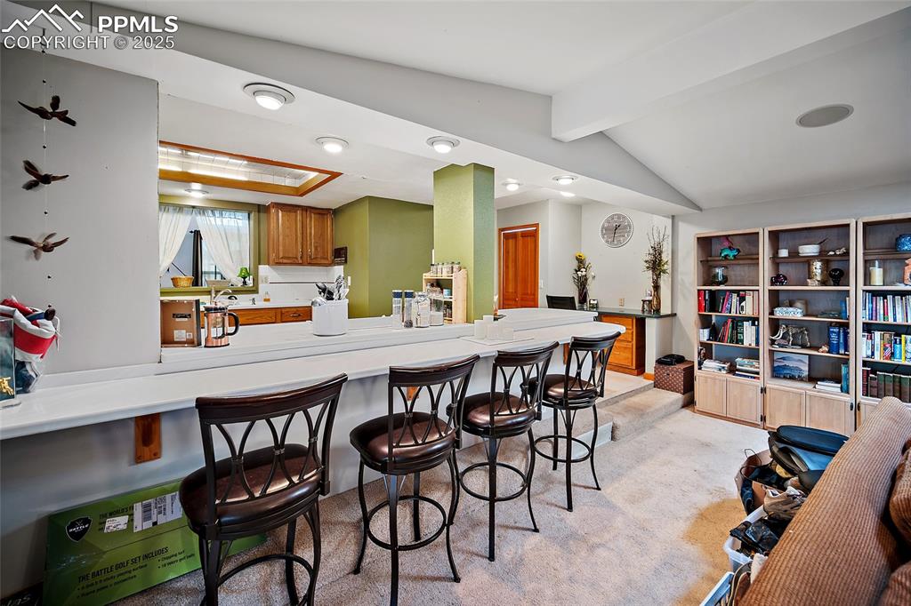 Image 21 of 50: Open floor plan!