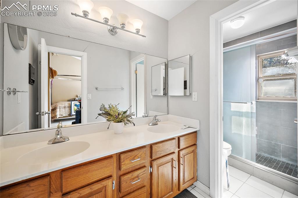 Image 40 of 50: Master Bathroom