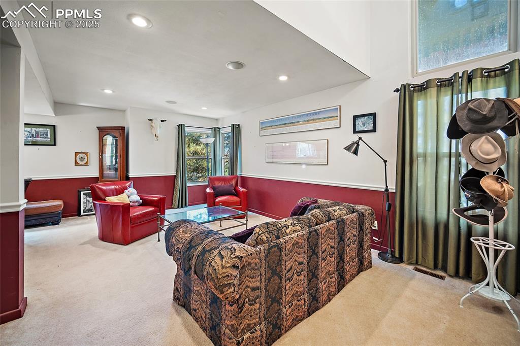 Image 6 of 50: Main level as you walk into the house.