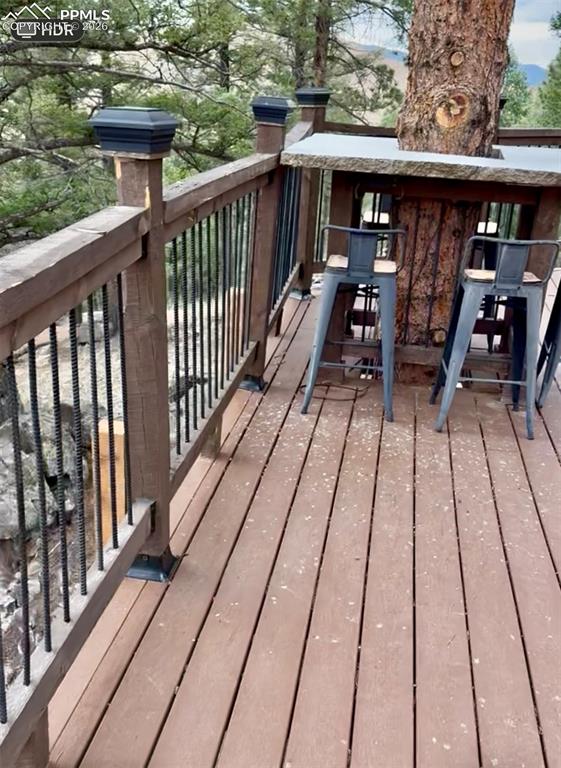 Image 14 of 34: Deck