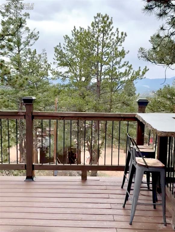 Image 16 of 34: Deck