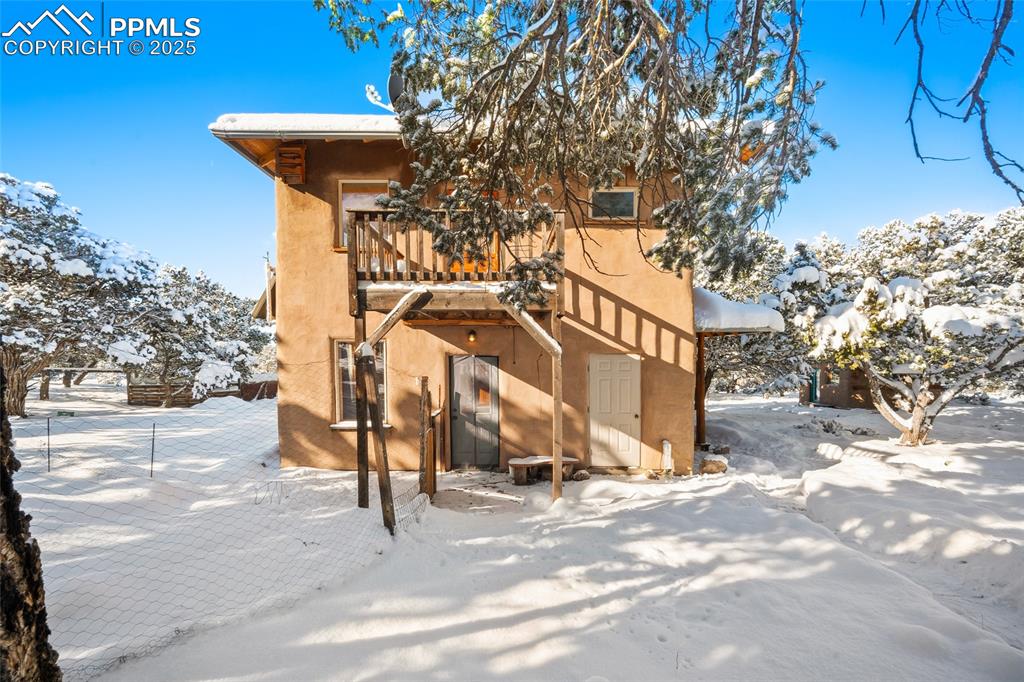 Image 28 of 46: Back of Structure