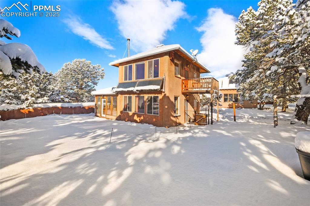 Image 44 of 46: Back of Structure