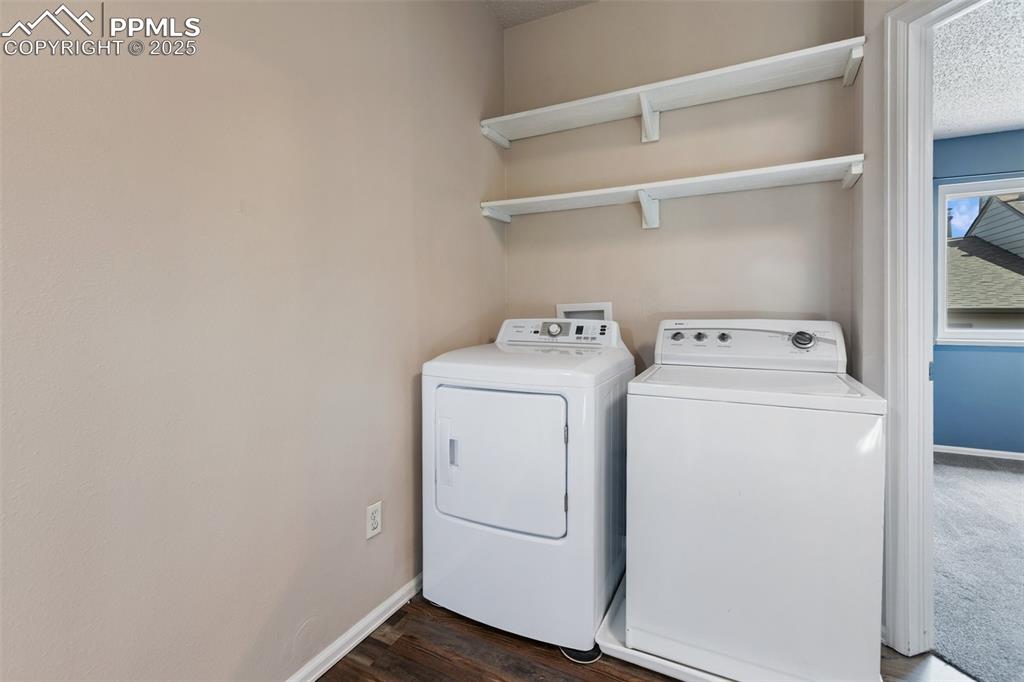 Image 28 of 29: Laundry