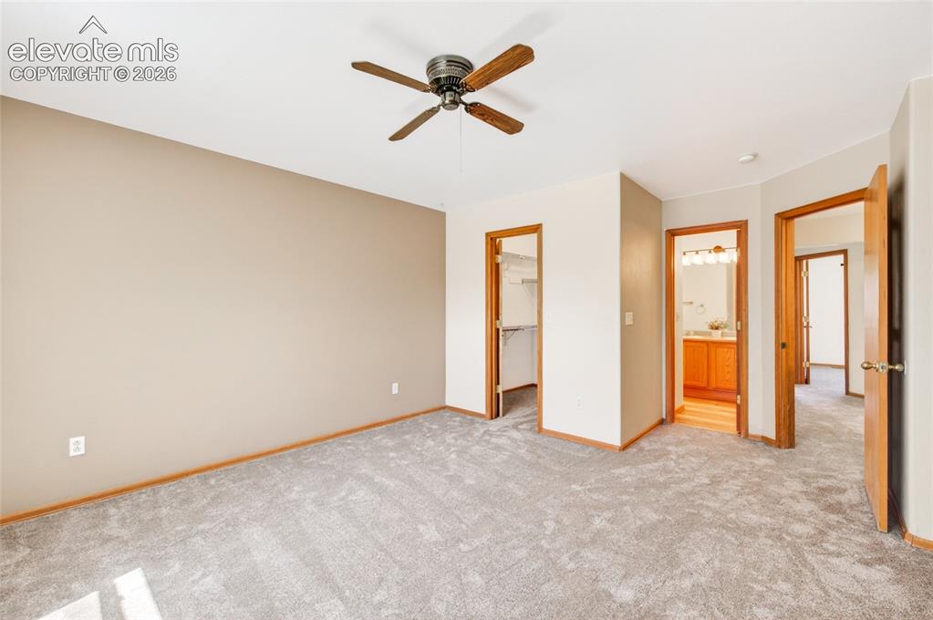 Image 16 of 42: Bedroom