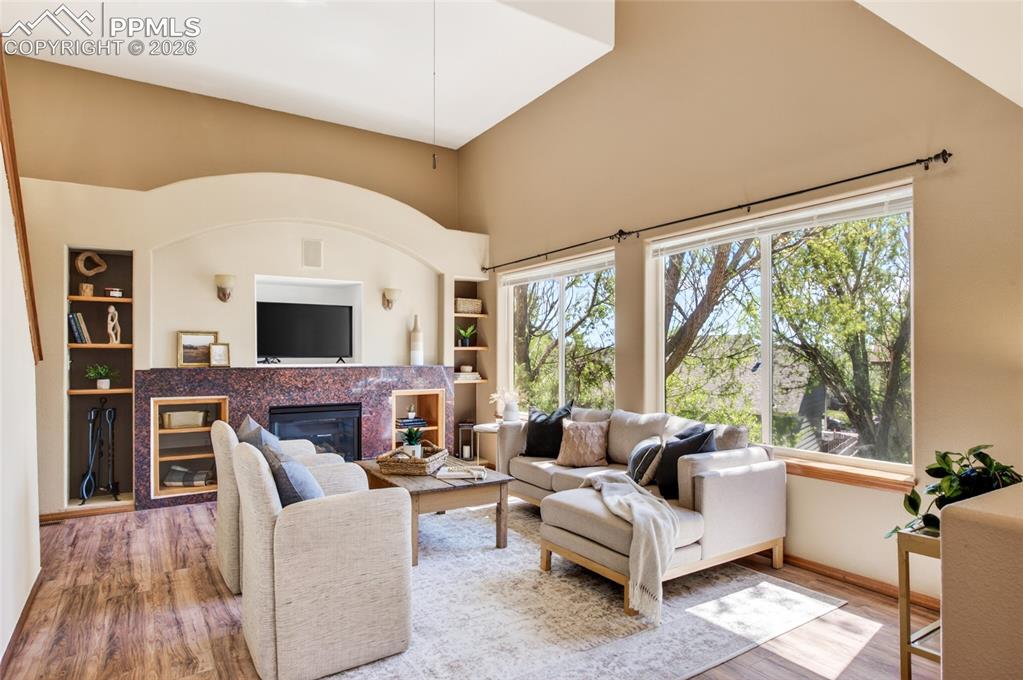 Image 4 of 42: Living Room