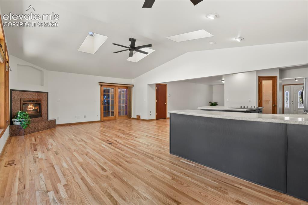 Image 9 of 50: New interior paint throughout whole home
