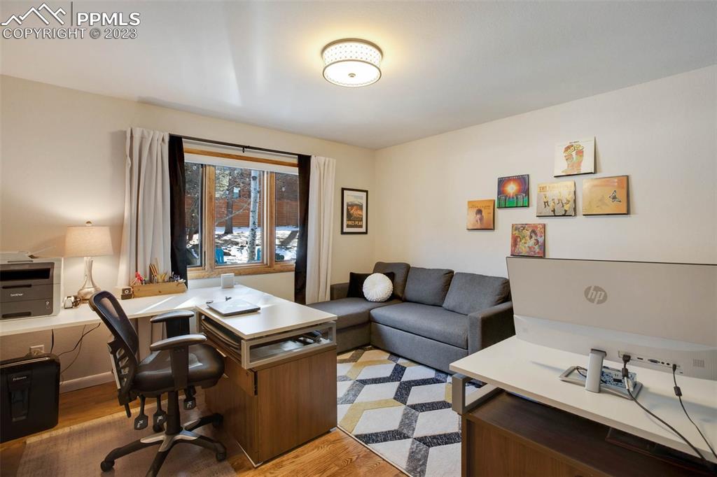 Listing 9964034, Image 36 of 50