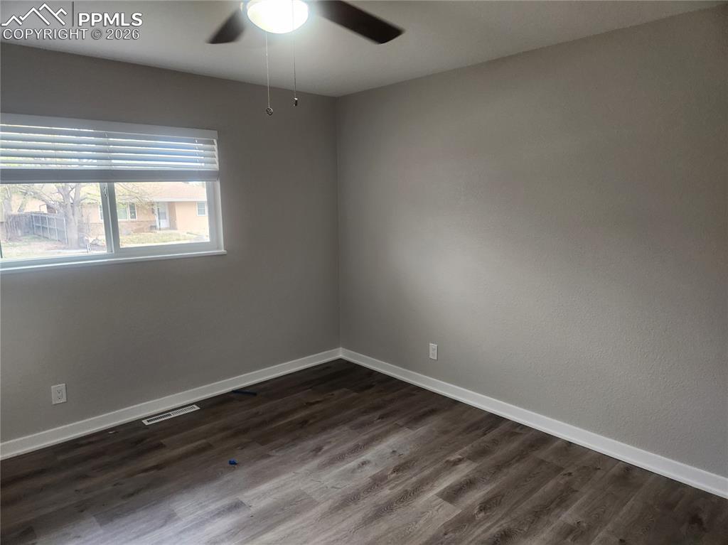 Image 11 of 15: Master Bedroom