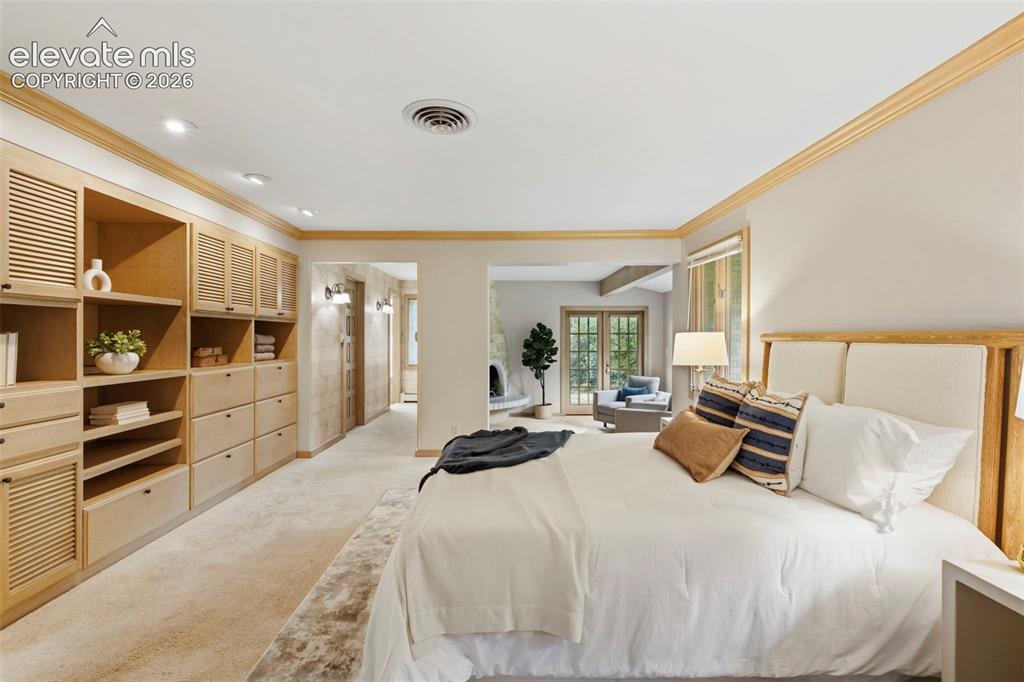 Image 19 of 42: Master Bedroom