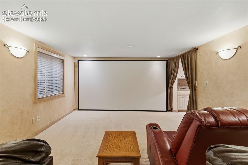 Image 27 of 42: Recreation Room