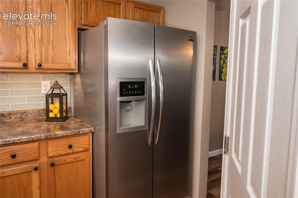 Image 12 of 34: Kitchen