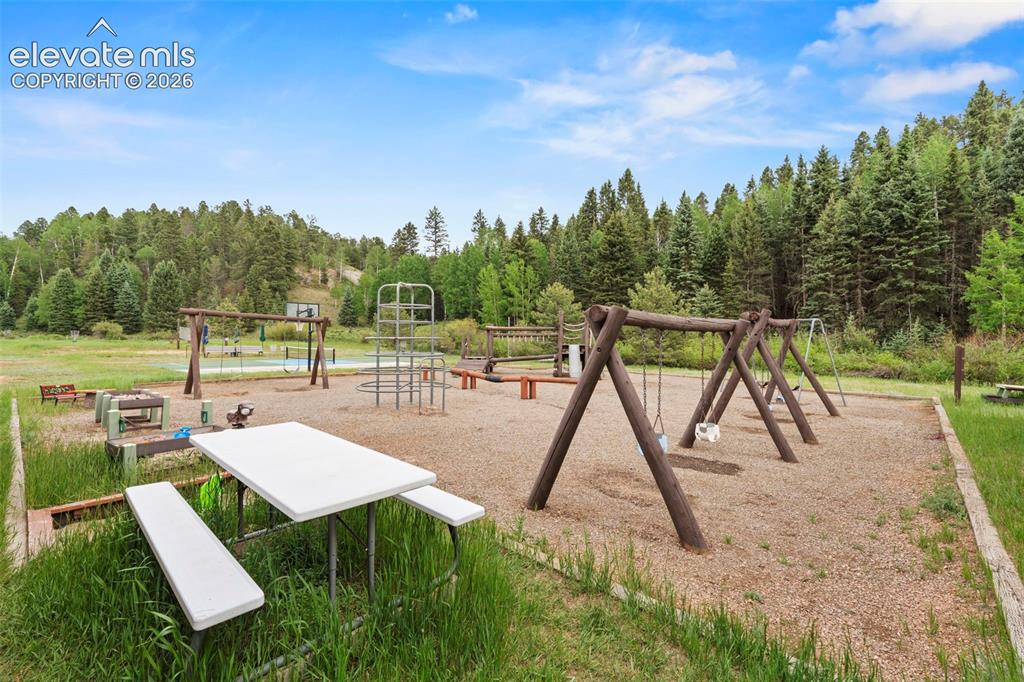 Image 28 of 31: Playground