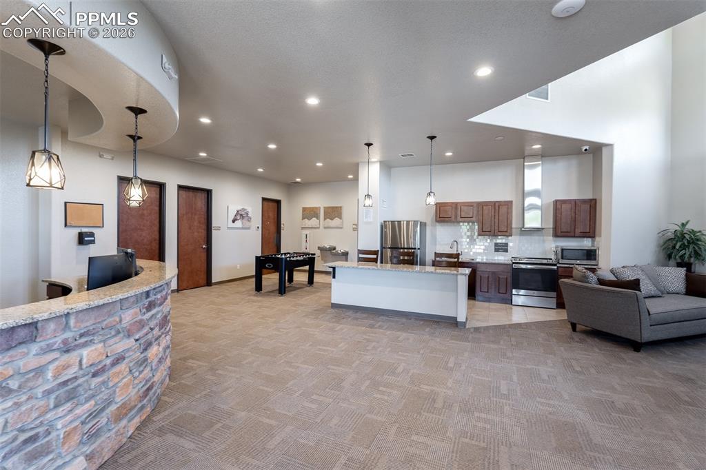 Image 47 of 50: Living Room