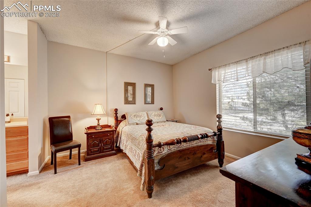 Image 19 of 35: UPPER BEDROOM