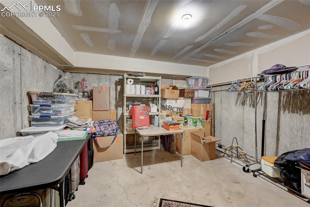 Image 23 of 35: STORAGE ROOM OFF GARAGE