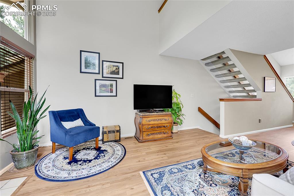 Image 9 of 35: Living Room