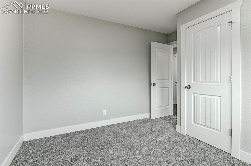 Listing 9975197, Image 19 of 23