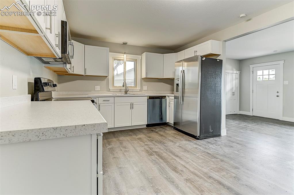 Listing 9975197, Image 7 of 23