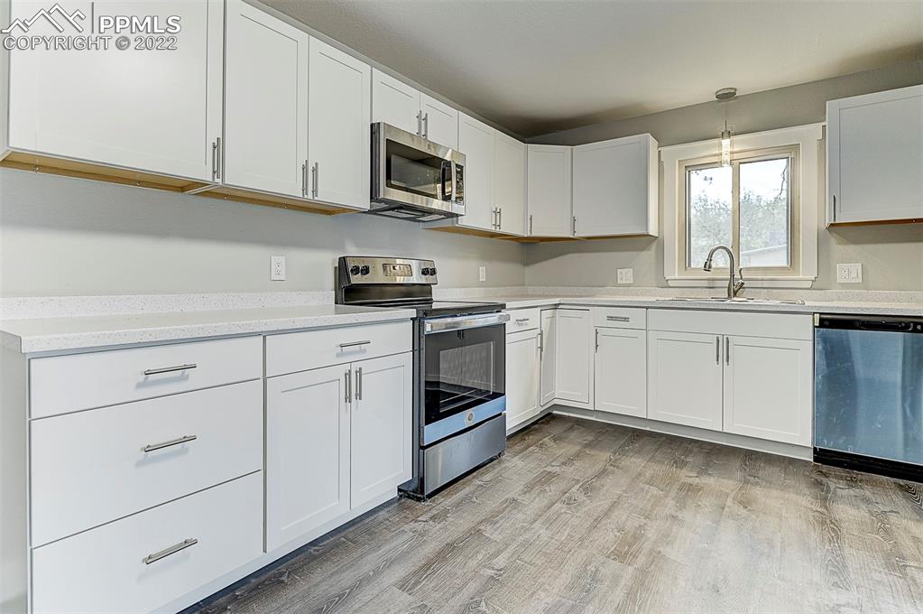 Listing 9975197, Image 9 of 23