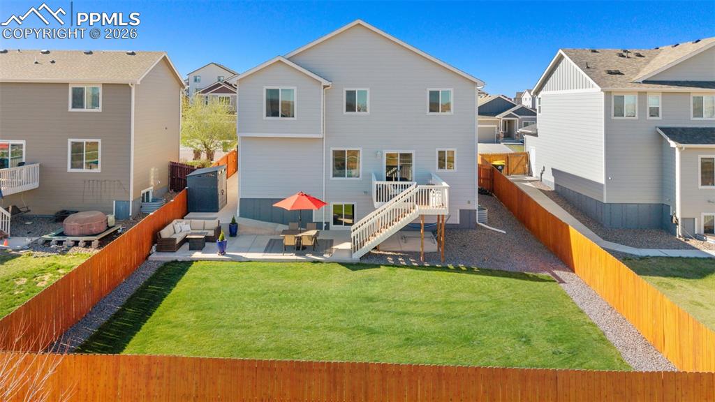 Image 15 of 48: Back of Structure