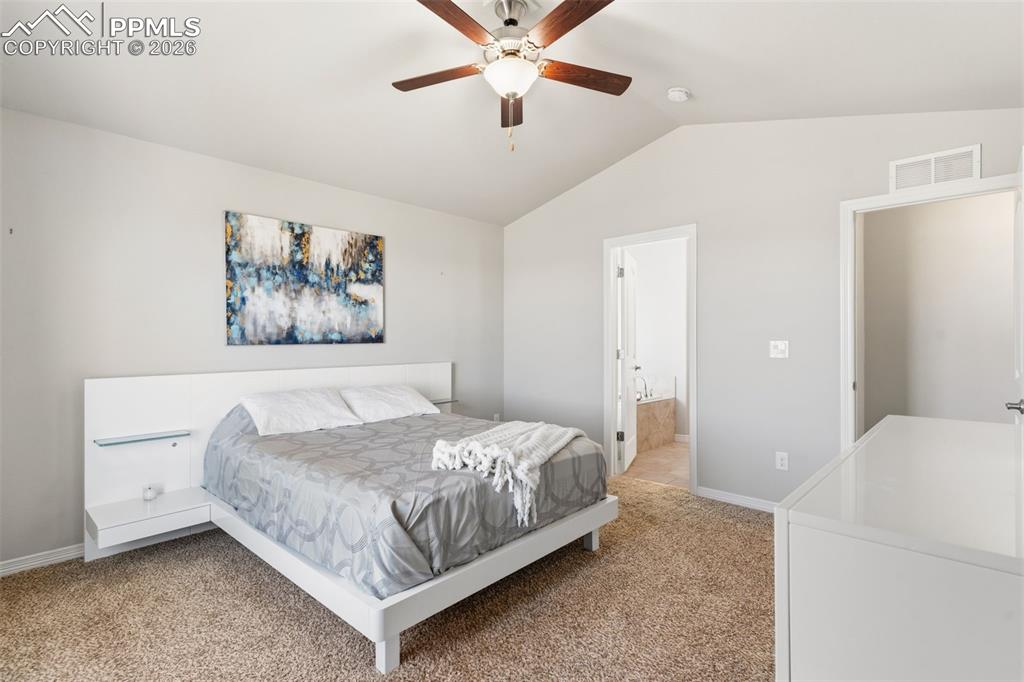 Image 37 of 48: Bedroom