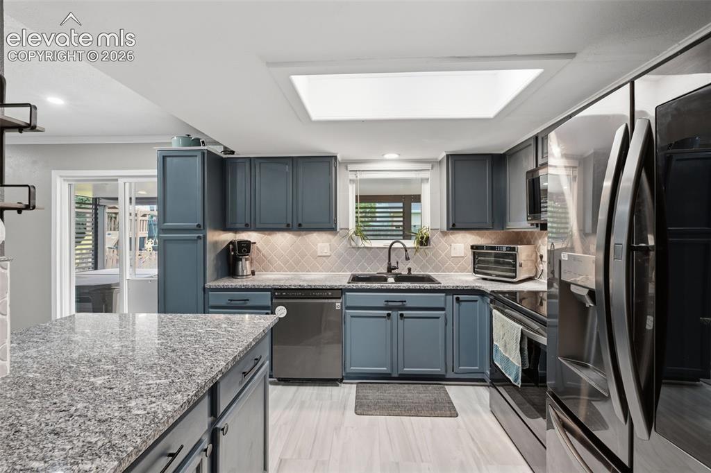 Image 12 of 43: Kitchen