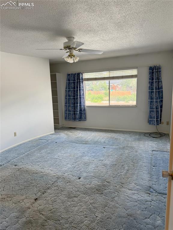 Image 10 of 33: Primary suite