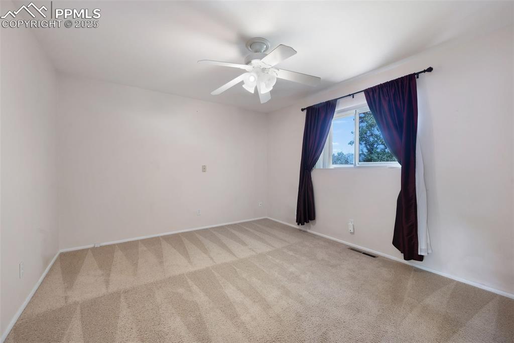 Image 23 of 47: Master Bedroom