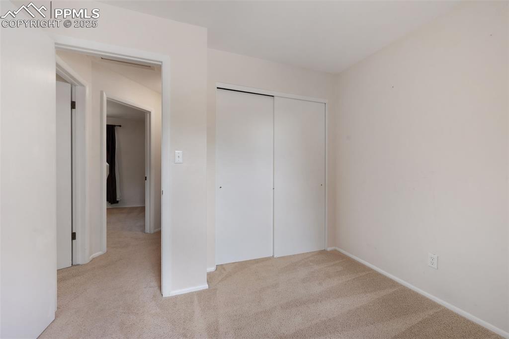 Image 31 of 47: Bedroom #3 - upper level