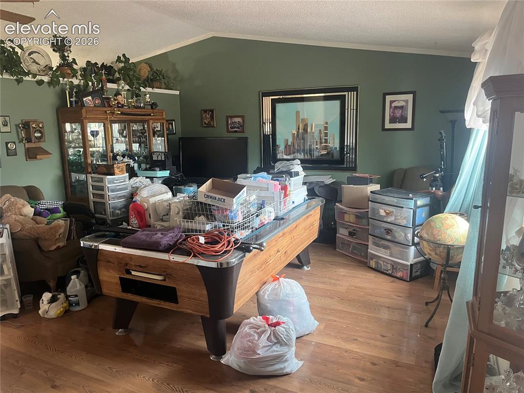 Image 9 of 11: Game Room