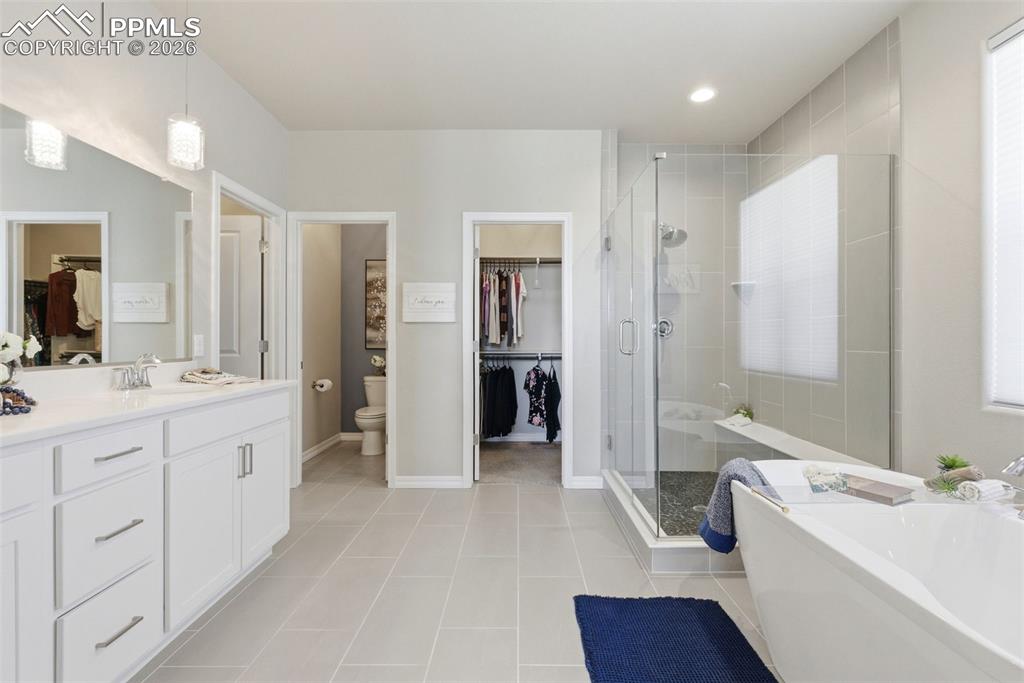 Image 21 of 50: Master Bathroom