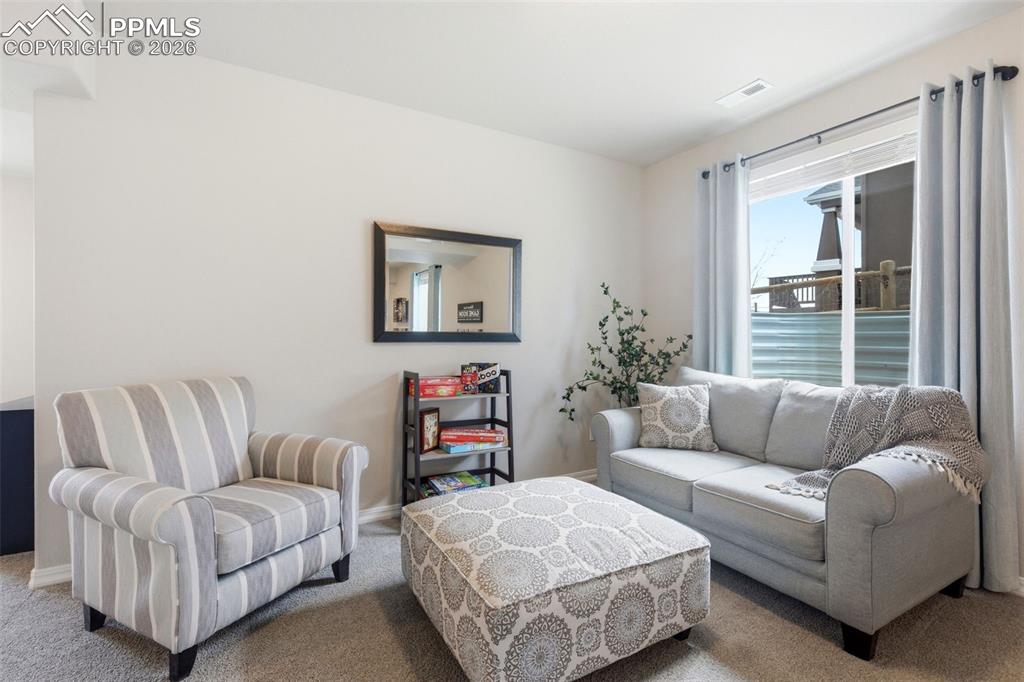 Image 36 of 50: Family Room