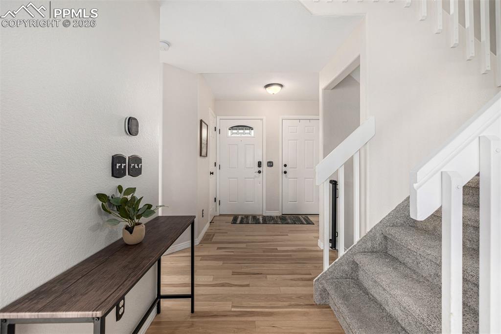 Image 3 of 50: Entry