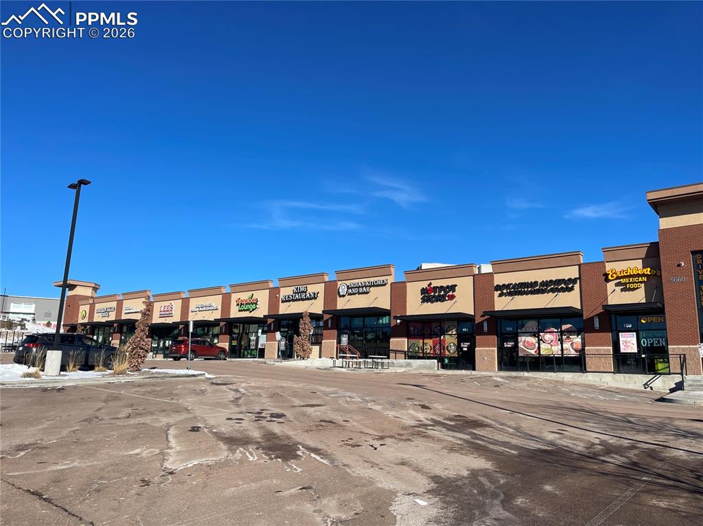 Image 5 of 12: View of commercial location