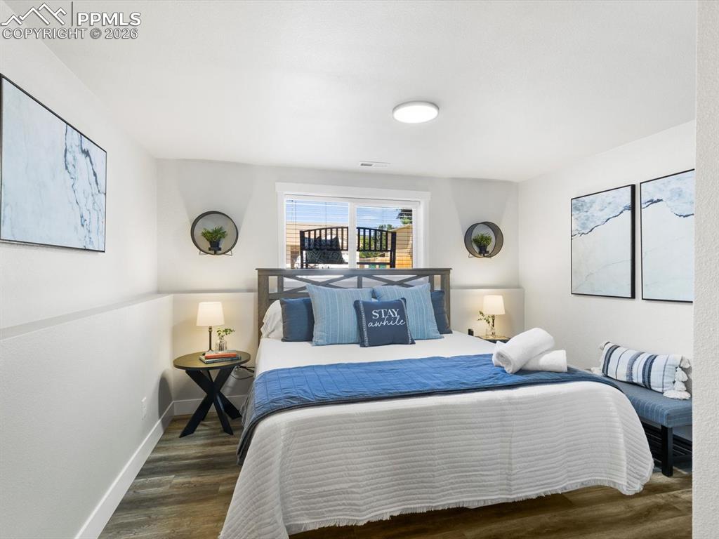 Image 21 of 39: Bedroom