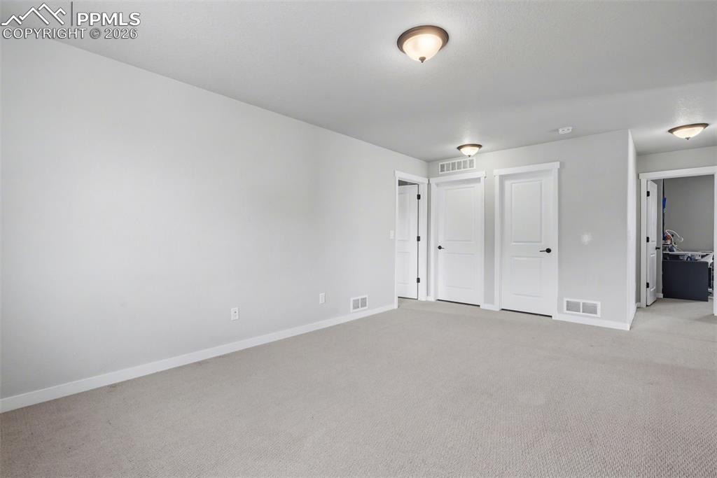 Image 29 of 45: Loft