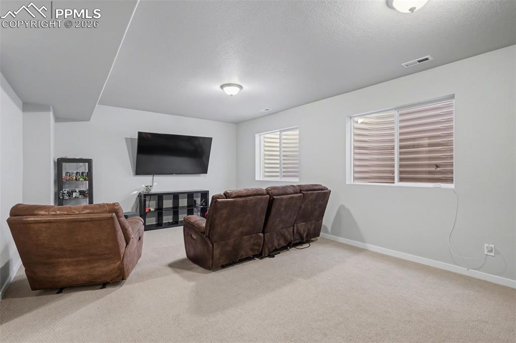 Image 38 of 45: Family Room