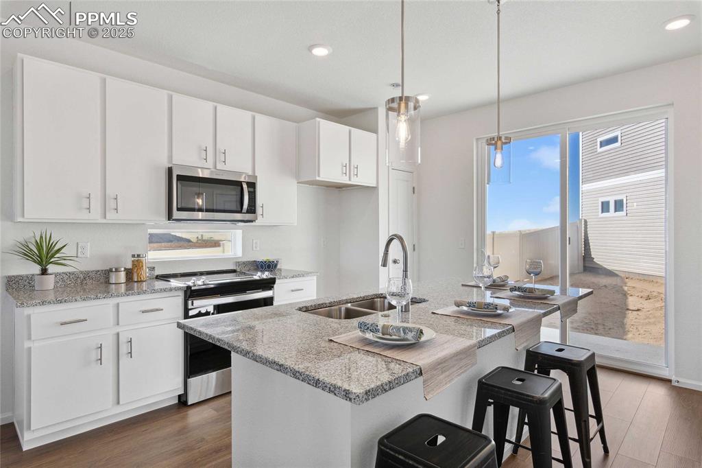 Image 9 of 26: Photos of model home