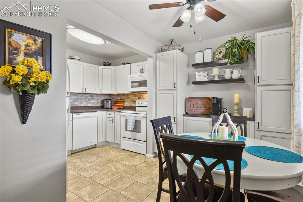 Image 10 of 36: Kitchen