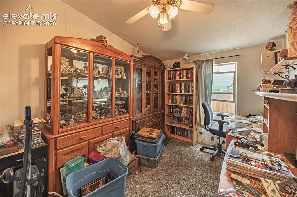 Image 14 of 26: Office