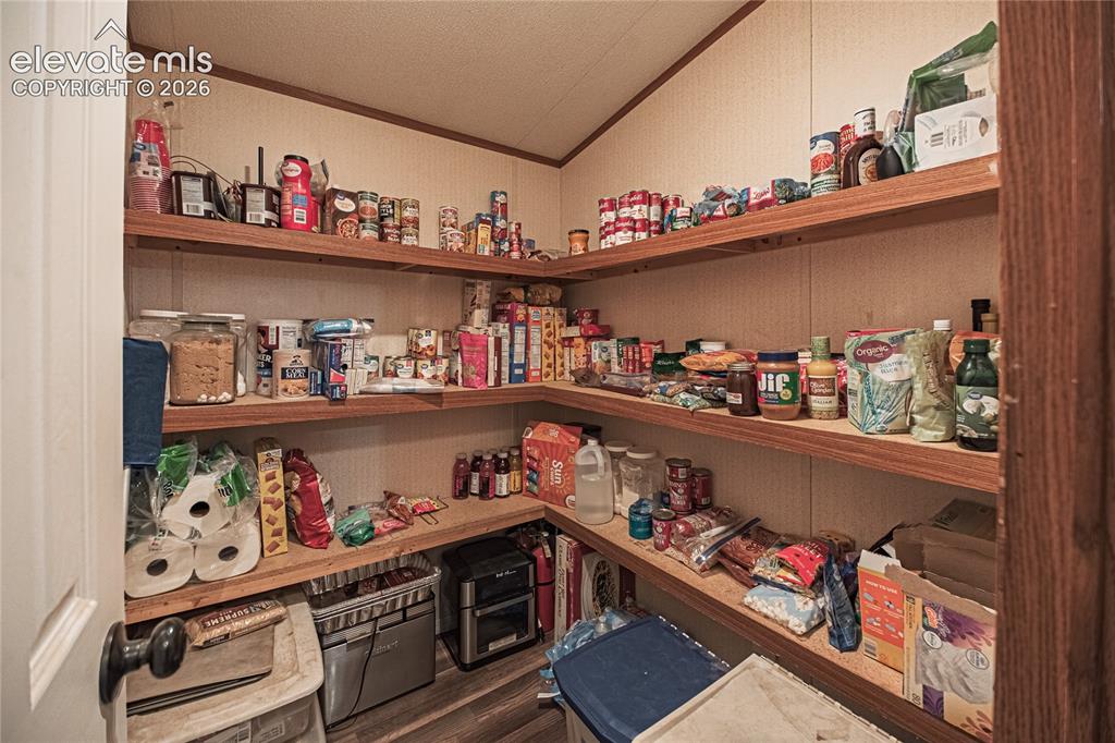 Image 18 of 26: Pantry